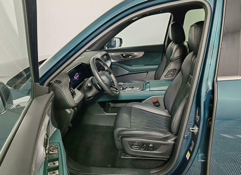 GAC GS8 2.0 AT (231 л.с.) 4WD