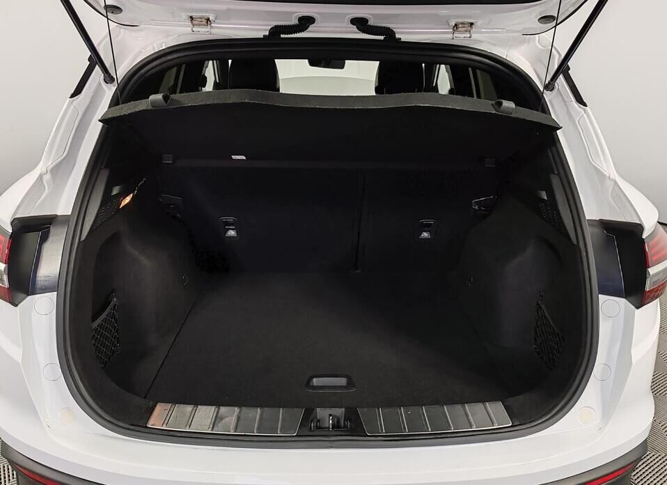 Geely Coolray, I 1.5 AMT (150 л.с.)