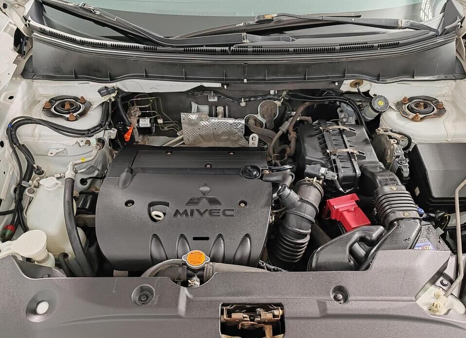 Mitsubishi ASX 1.8 CVT (140 л.с.)