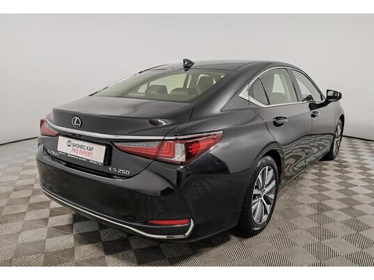 Lexus ES, 2018&nbsp;г., 140&nbsp;064&nbsp;км