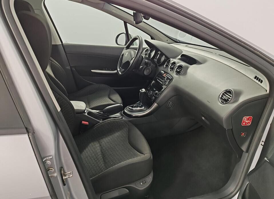 Peugeot 308, I Рестайлинг 1.6 AT (120 л.с.)