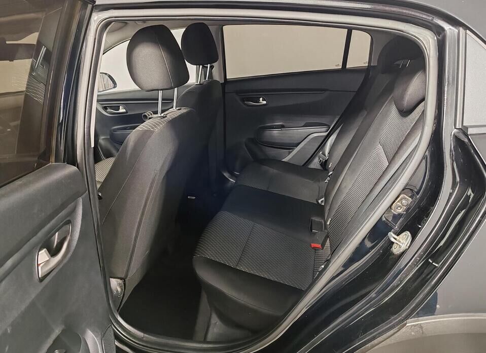 Kia Rio, IV X-Line 1.6 AT (123 л.с.)
