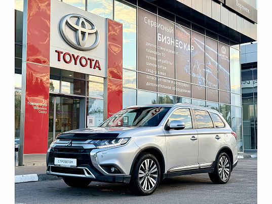 Mitsubishi Outlander, 2019 г., 159 184 км