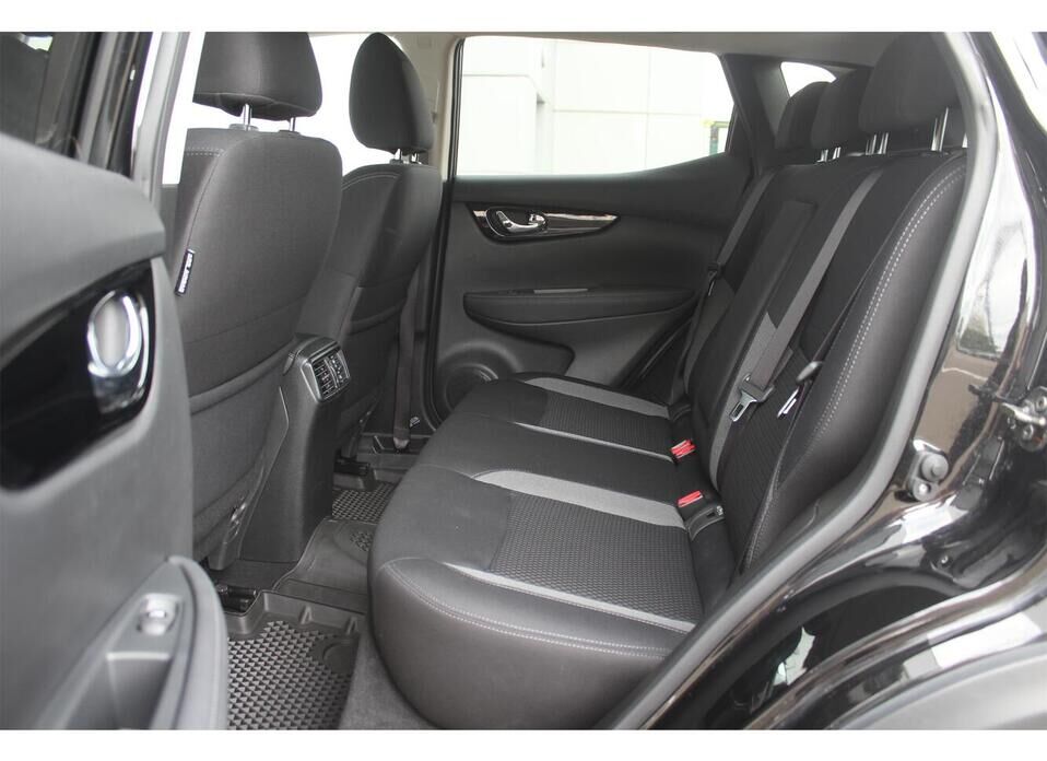 Nissan Qashqai, II Рестайлинг 2.0 CVT (144 л.с.)