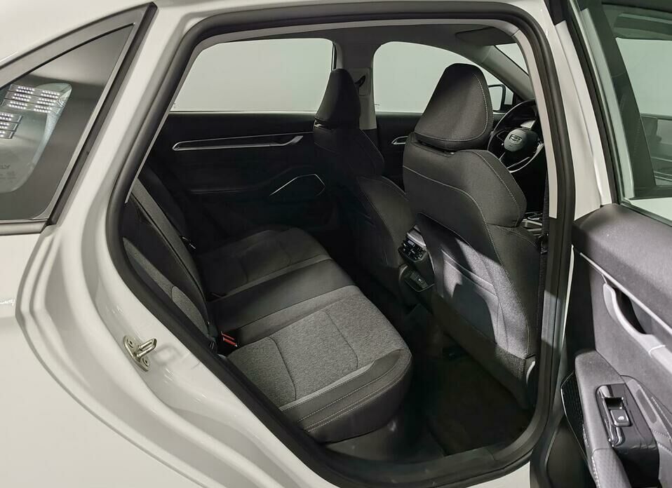 Geely Emgrand 1.5 AT (122 л.с.)