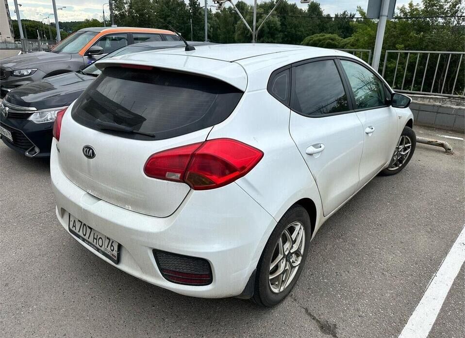 Kia Ceed 1.6 AT (130 л.с.)