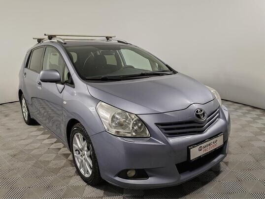 Toyota Verso, 2011&nbsp;г., 274&nbsp;383&nbsp;км