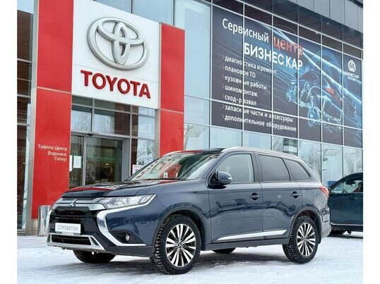 Mitsubishi Outlander, 2019&nbsp;г., 175&nbsp;779&nbsp;км