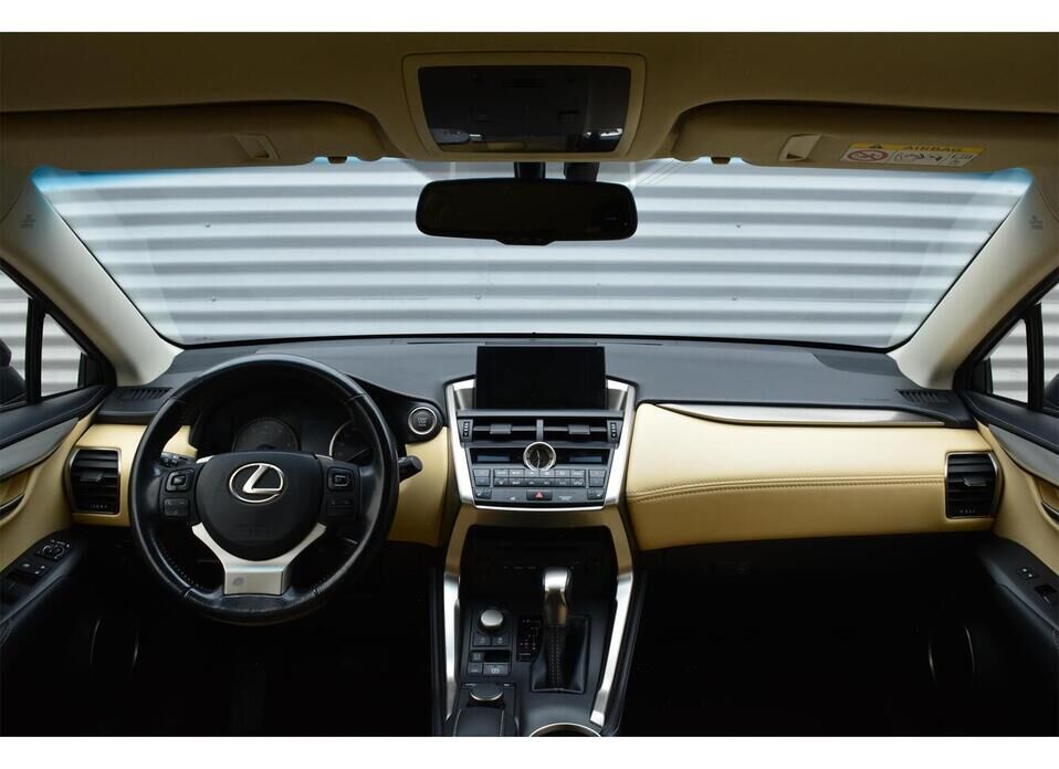 Lexus NX, I 200 2.0 CVT (150 л.с.) 4WD