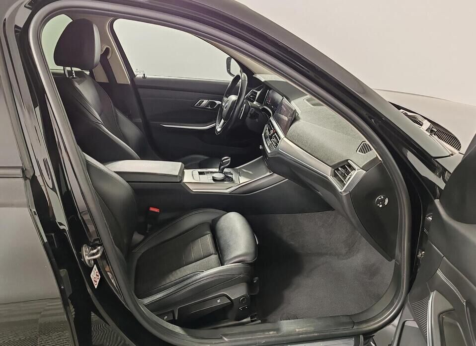 BMW 3 серии, VII (G2x) 320d xDrive 2.0d AT (190 л.с.) 4WD