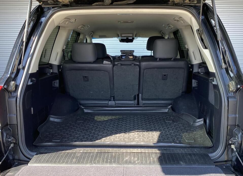 Toyota Land Cruiser, 200 Series Рестайлинг 2 4.5d AT (249 л.с.) 4WD