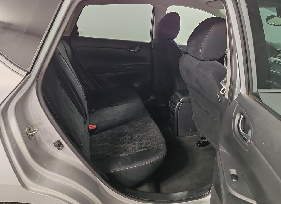 Nissan Tiida, II 1.6 CVT (117 л.с.)