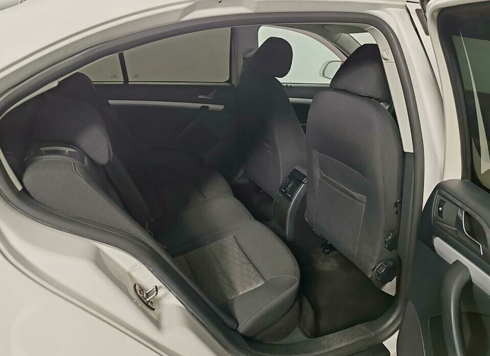 Skoda Octavia 1.8 AT (152 л.с.)