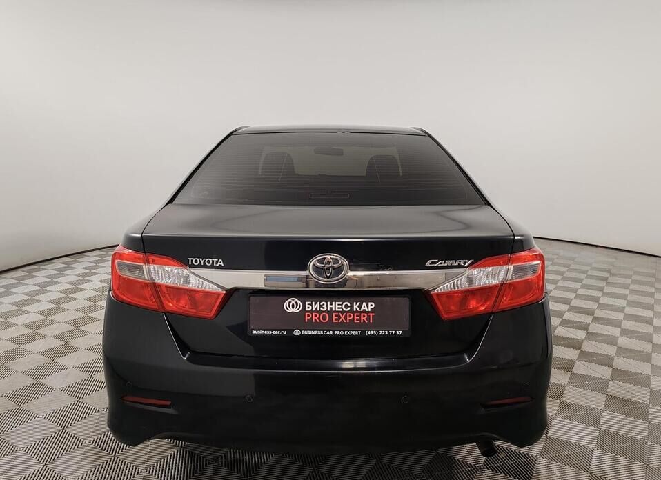Toyota Camry, VII (XV50) 2.0 AT (148 л.с.)