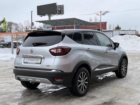 Renault Kaptur, 2017&nbsp;г., 141&nbsp;830&nbsp;км