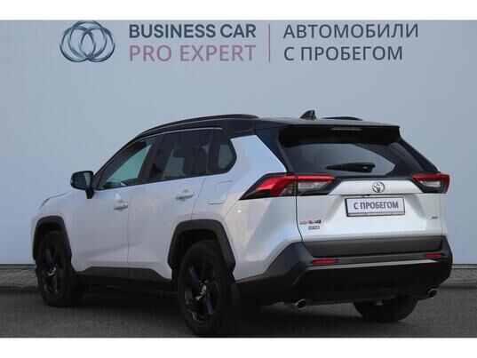 Toyota RAV4, 2021 г., 203 276 км
