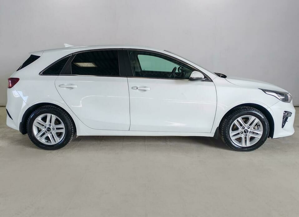 Kia Ceed 1.6 AT (128 л.с.)