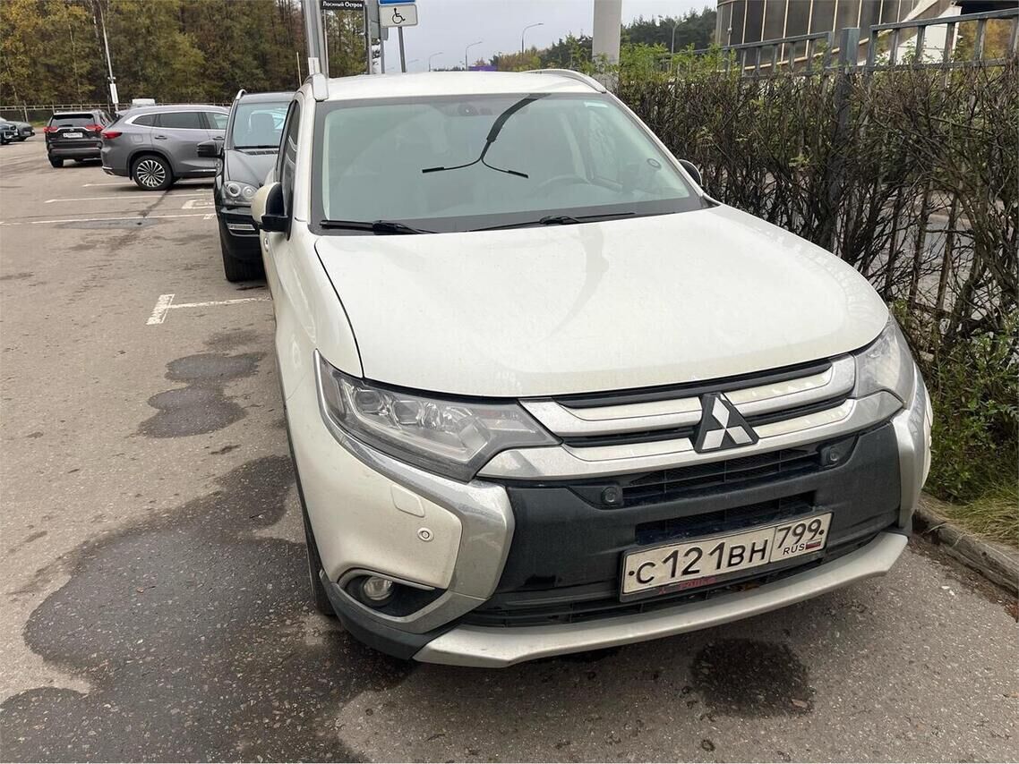 Mitsubishi Outlander, 2017 г., 82 609 км