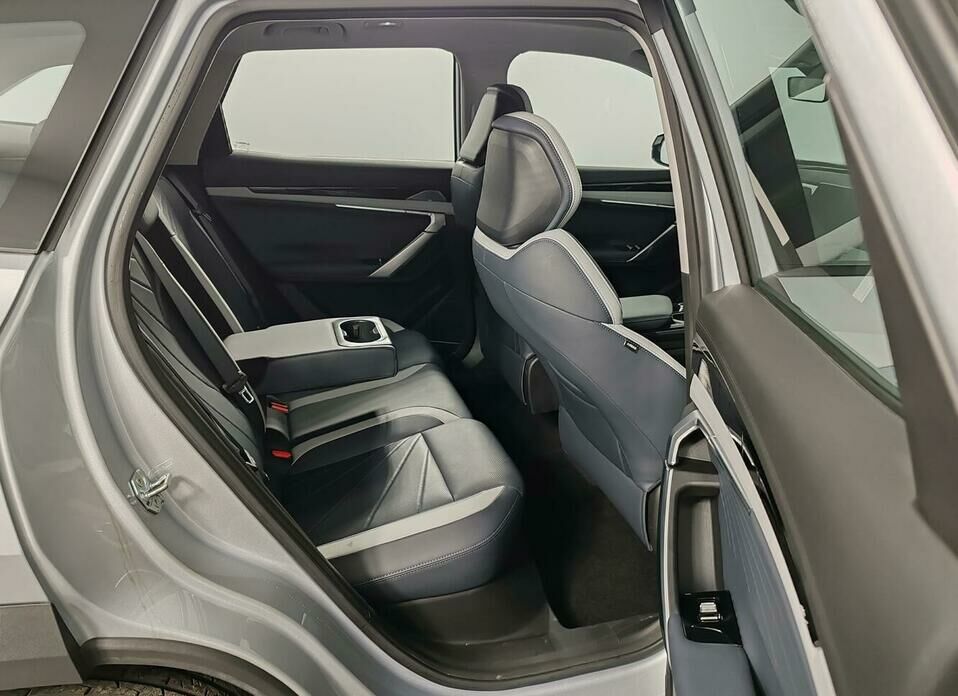 Geely Atlas 2.0 AMT (200 л.с.)
