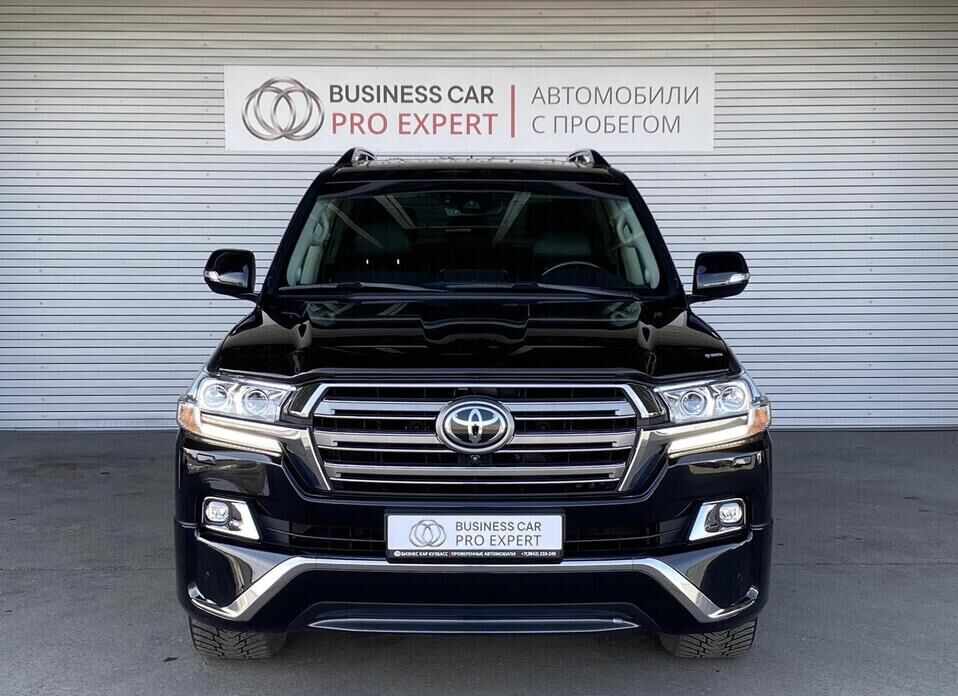 Toyota Land Cruiser, 200 Series Рестайлинг 2 4.5d AT (249 л.с.) 4WD