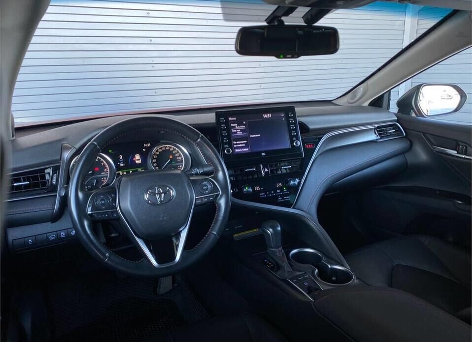 Toyota Camry, VIII (XV70) Рестайлинг 3.5 AT (249 л.с.)