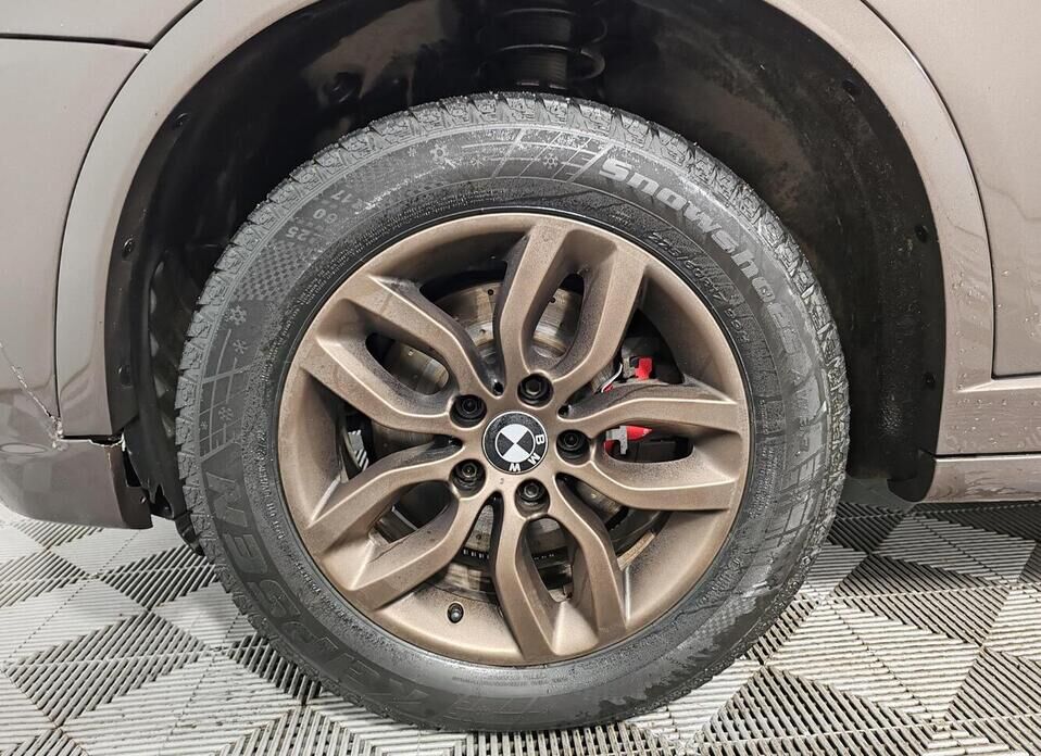 BMW X3, II (F25) 28i xDrive 2.0 AT (245 л.с.) 4WD