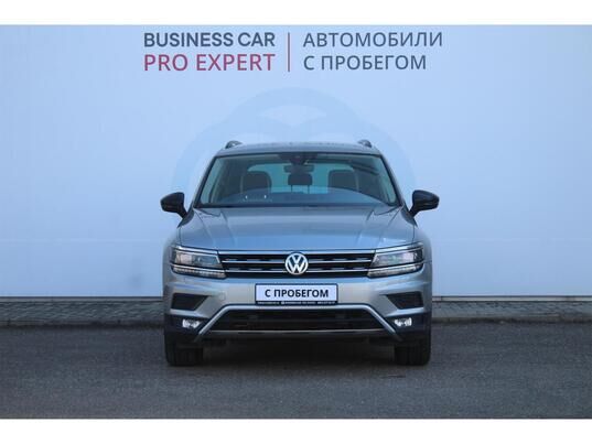 Volkswagen Tiguan, 2019&nbsp;г., 100&nbsp;735&nbsp;км