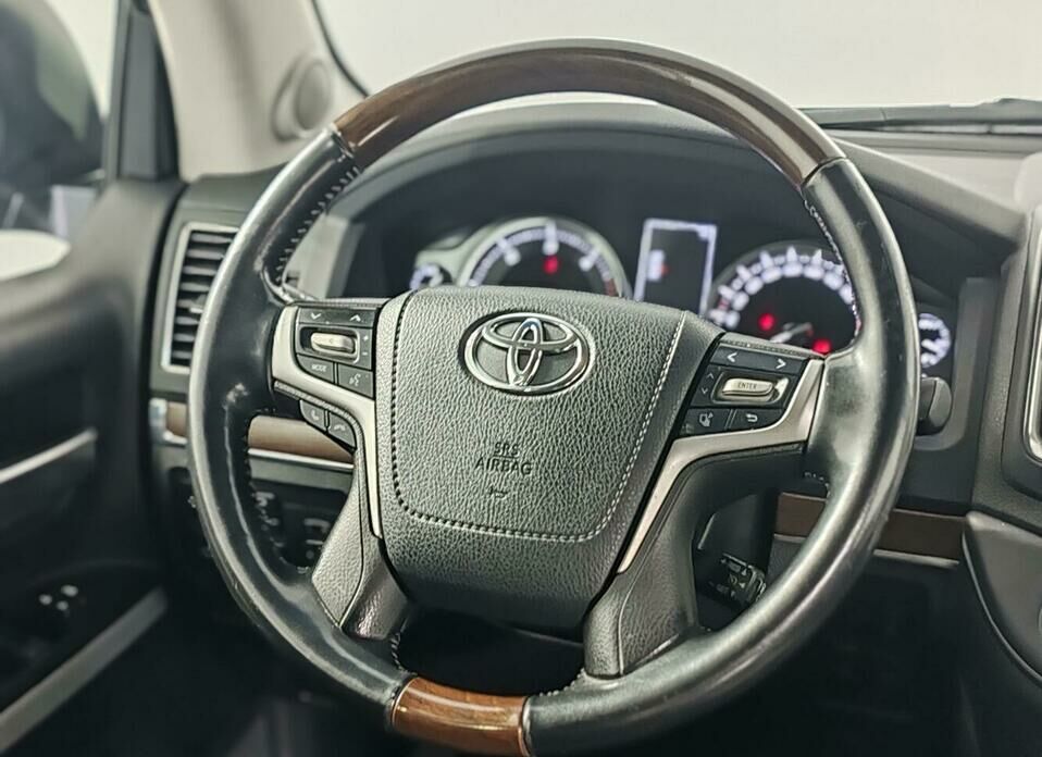 Toyota Land Cruiser 4.5d AT (249 л.с.) 4WD