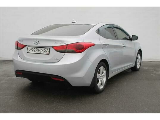 Hyundai Elantra, 2012 г., 272 810 км