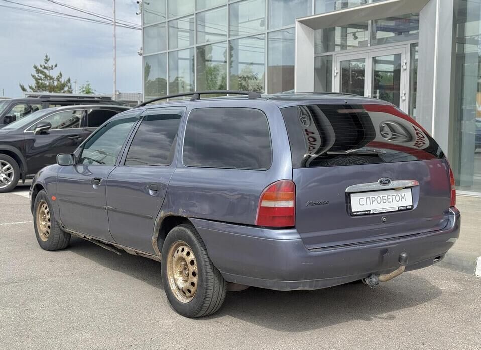 Ford Mondeo, II 1.6 MT (90 л.с.)