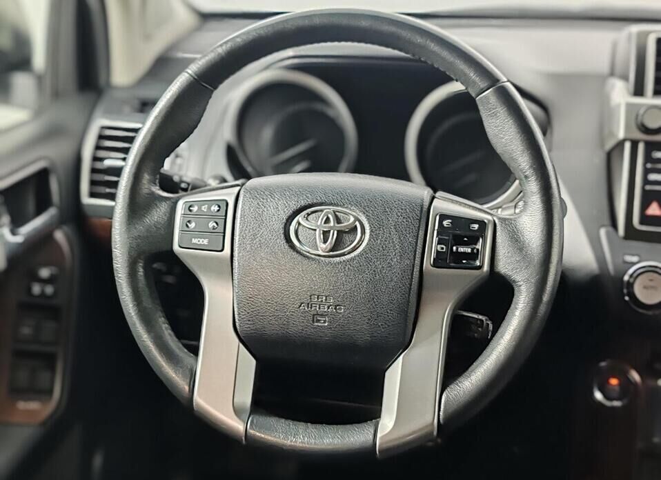 Toyota Land Cruiser Prado, 150 Series Рестайлинг 1 3.0d AT (173 л.с.) 4WD