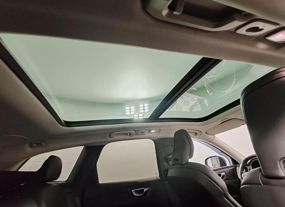 Volvo XC60, II Рестайлинг 2.0d AT (197 л.с.) 4WD