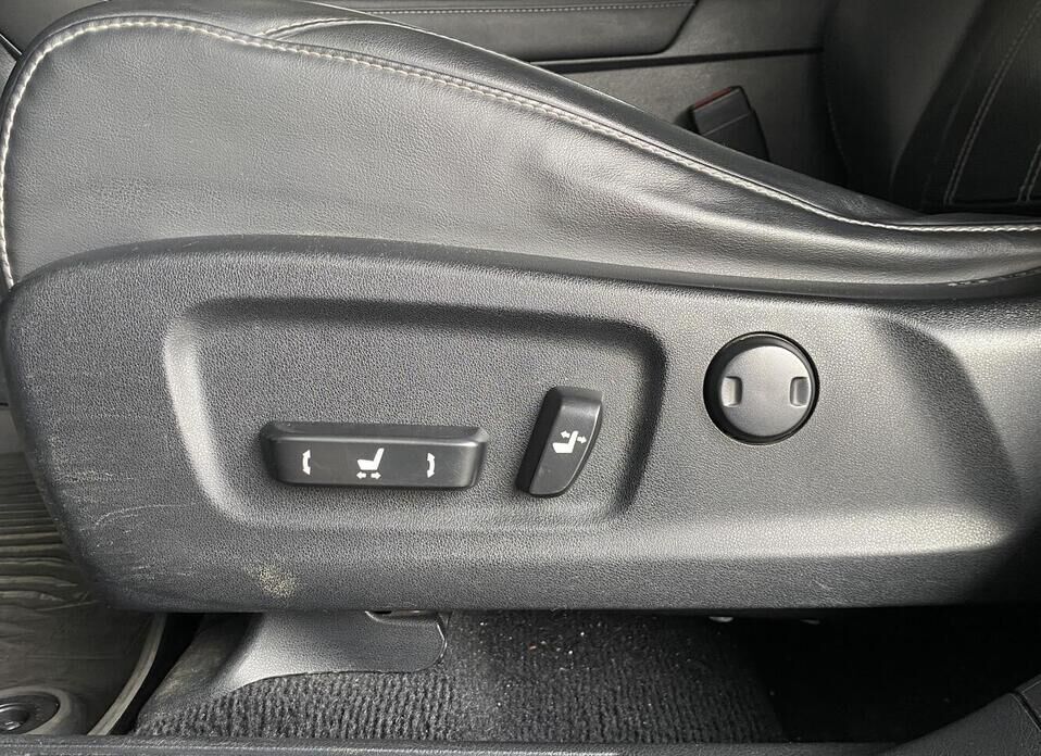 Lexus RX, IV Рестайлинг 300 2.0 AT (238 л.с.) 4WD
