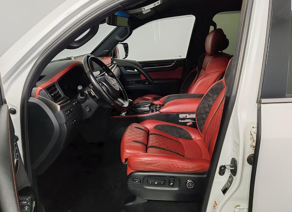 Lexus LX, III Рестайлинг 2 450d 4.5d AT (272 л.с.) 4WD