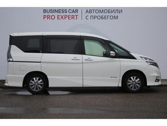 Nissan Serena, 2018&nbsp;г., 182&nbsp;336&nbsp;км