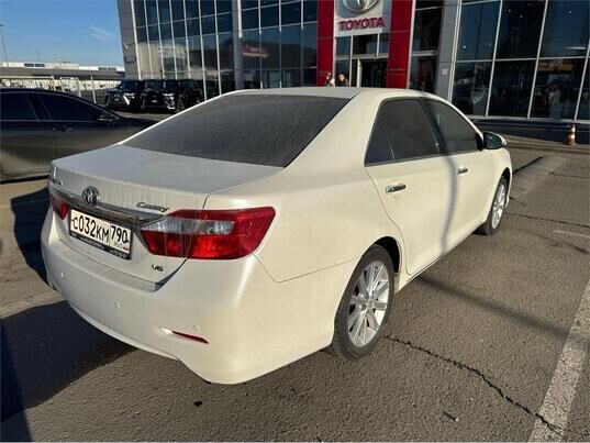 Toyota Camry, 2013&nbsp;г., 211&nbsp;200&nbsp;км