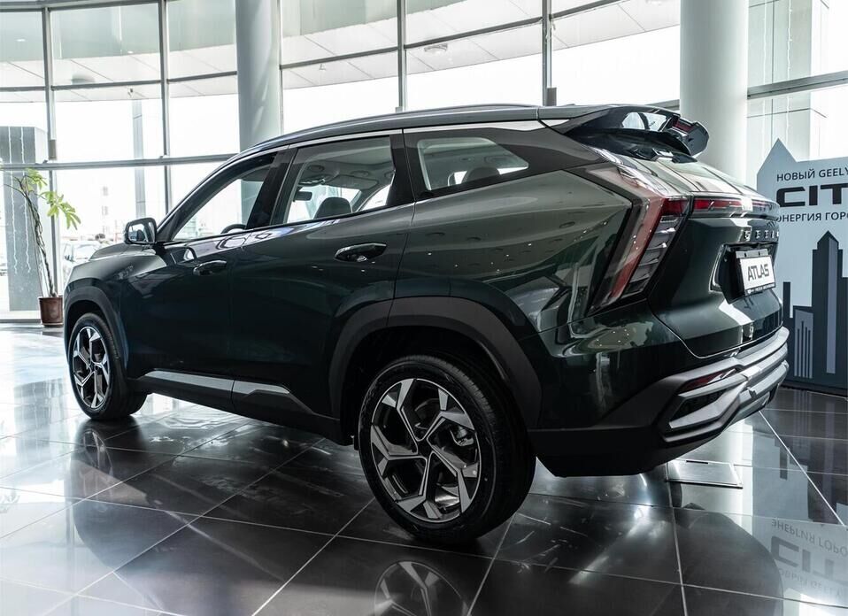 Geely Atlas, II 1.5 AMT (147 л.с.)