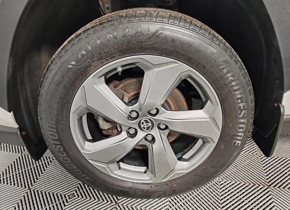 Toyota RAV4, V (XA50) 2.0 CVT (149 л.с.) 4WD