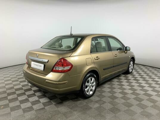 Nissan Tiida, 2008 г., 202 482 км