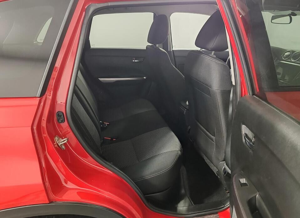 Suzuki Vitara, II Рестайлинг 1.6 AT (117 л.с.)