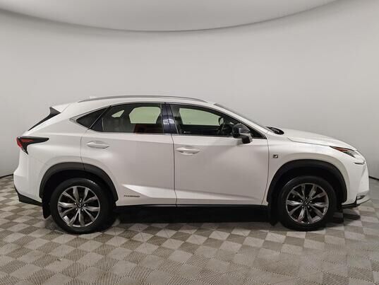 Lexus NX, 2015 г., 107 274 км
