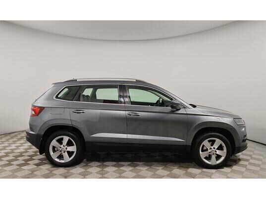 Skoda Karoq, 2020 г., 95 158 км