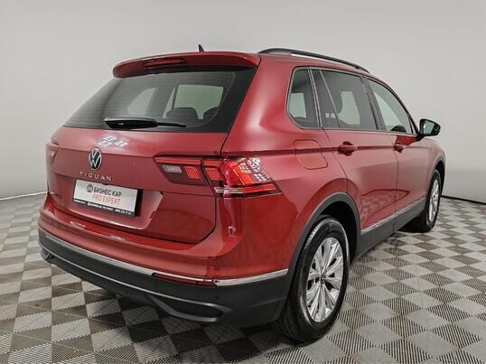Volkswagen Tiguan, 2021 г., 141 314 км