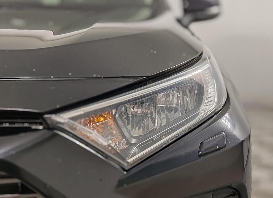 Toyota RAV4, V (XA50) 2.5 AT (199 л.с.) 4WD