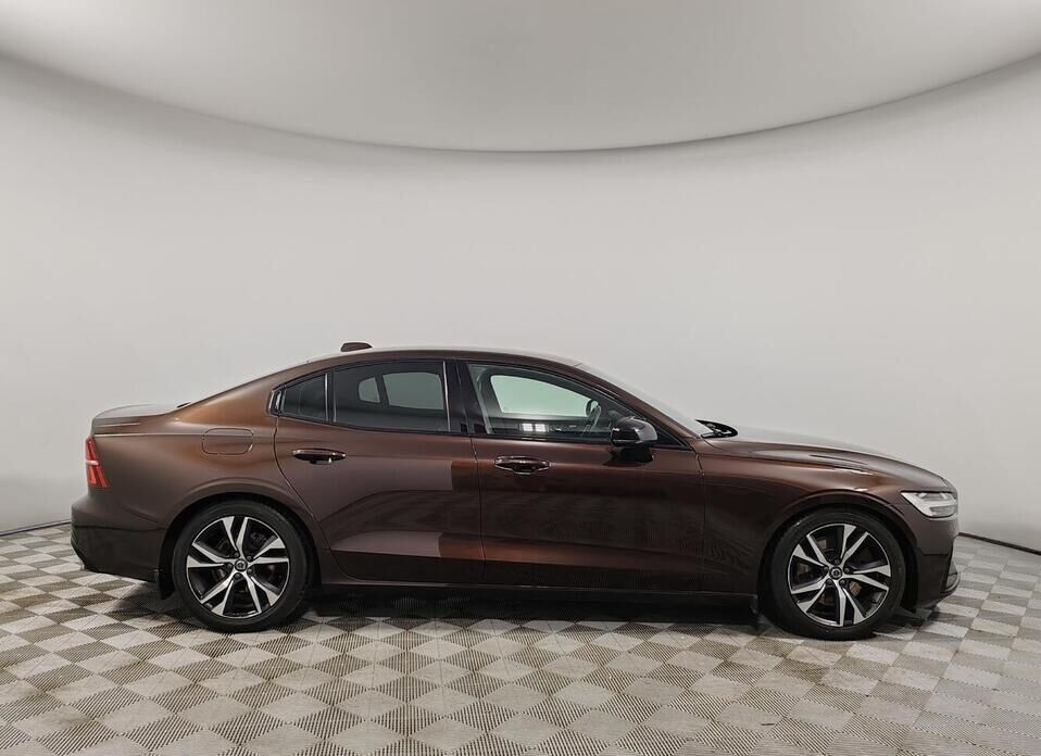 Volvo S60, III 2.0 AT (190 л.с.)