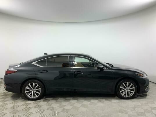 Lexus ES, 2019 г., 81 963 км