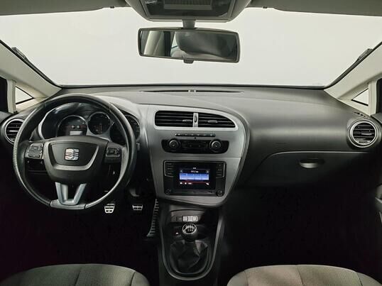 SEAT Leon, 2011 г., 146 617 км