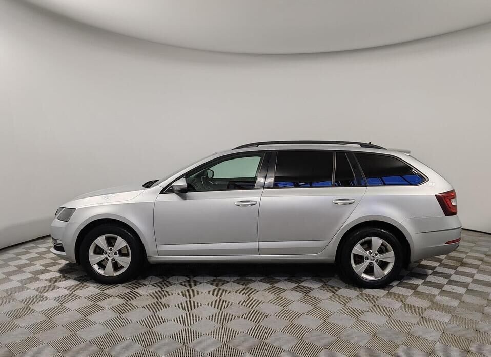 Skoda Octavia, III (A7) Рестайлинг 1.8 AMT (180 л.с.)