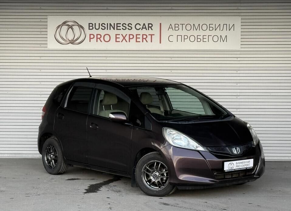 Honda Fit, II 1.3 CVT (99 л.с.)
