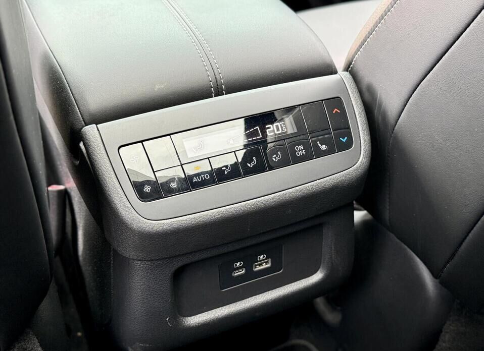Nissan Pathfinder, V 3.5 AT (275 л.с.) 4WD
